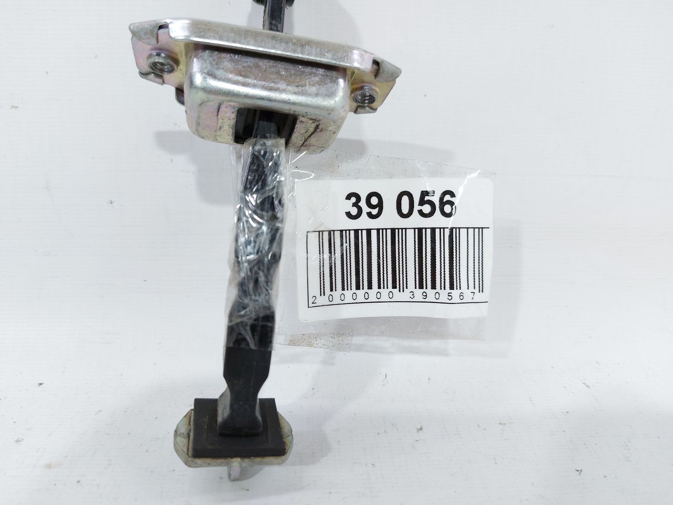 Altima Обмежувач дверей задньої правої/лівої Nissan Altima 2013-2015 824303TA0A Nissan Altima 4