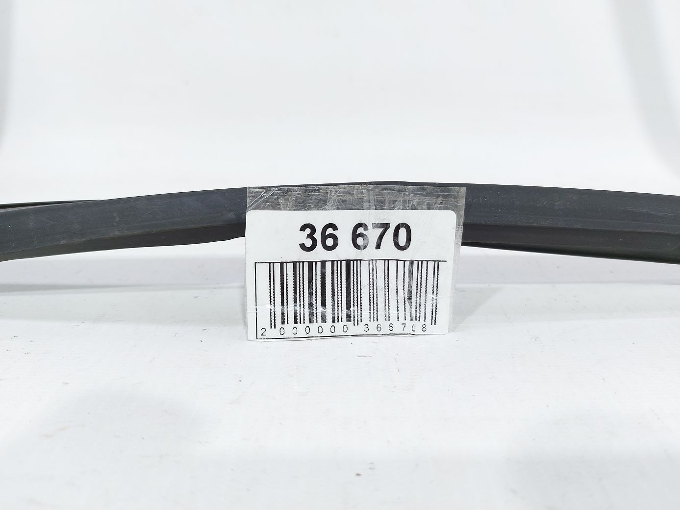 Forte Направляющая стекла двери задней левой (солазки) Kia Forte 2014-2018 83510A7000 Kia Forte 4