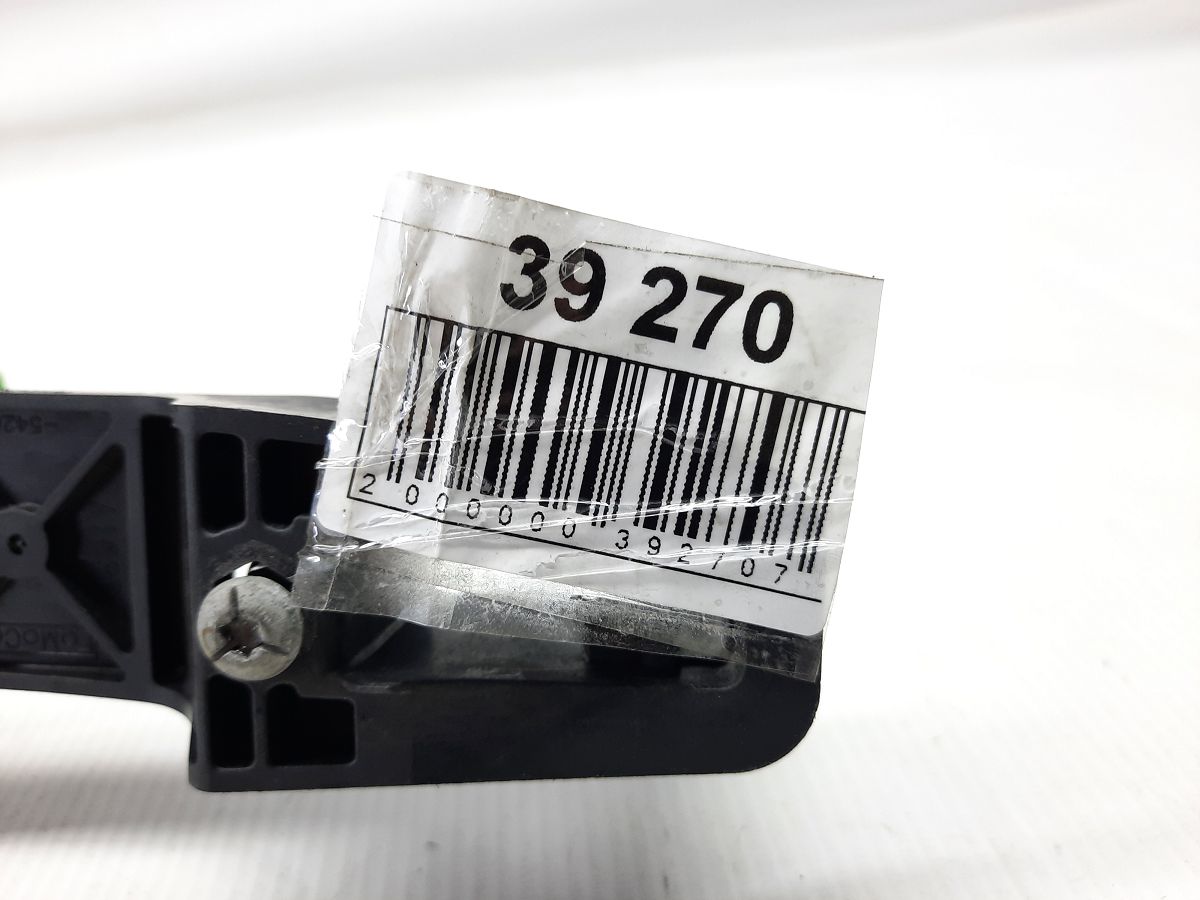 Mkt Кронштейн ручки наружней двери задней левой Lincoln MKT 2010-2019 CE9Z5426685B Lincoln MKT 7