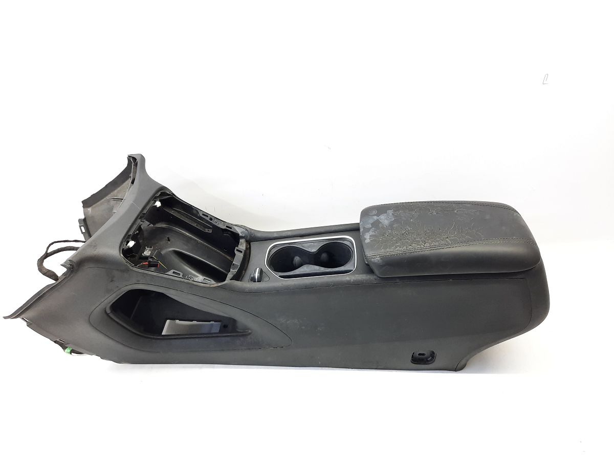 200 limited Центральная консоль Chrysler 200 Limited 2015-2017 5UQ80DX9AB Chrysler 200 Limited 2