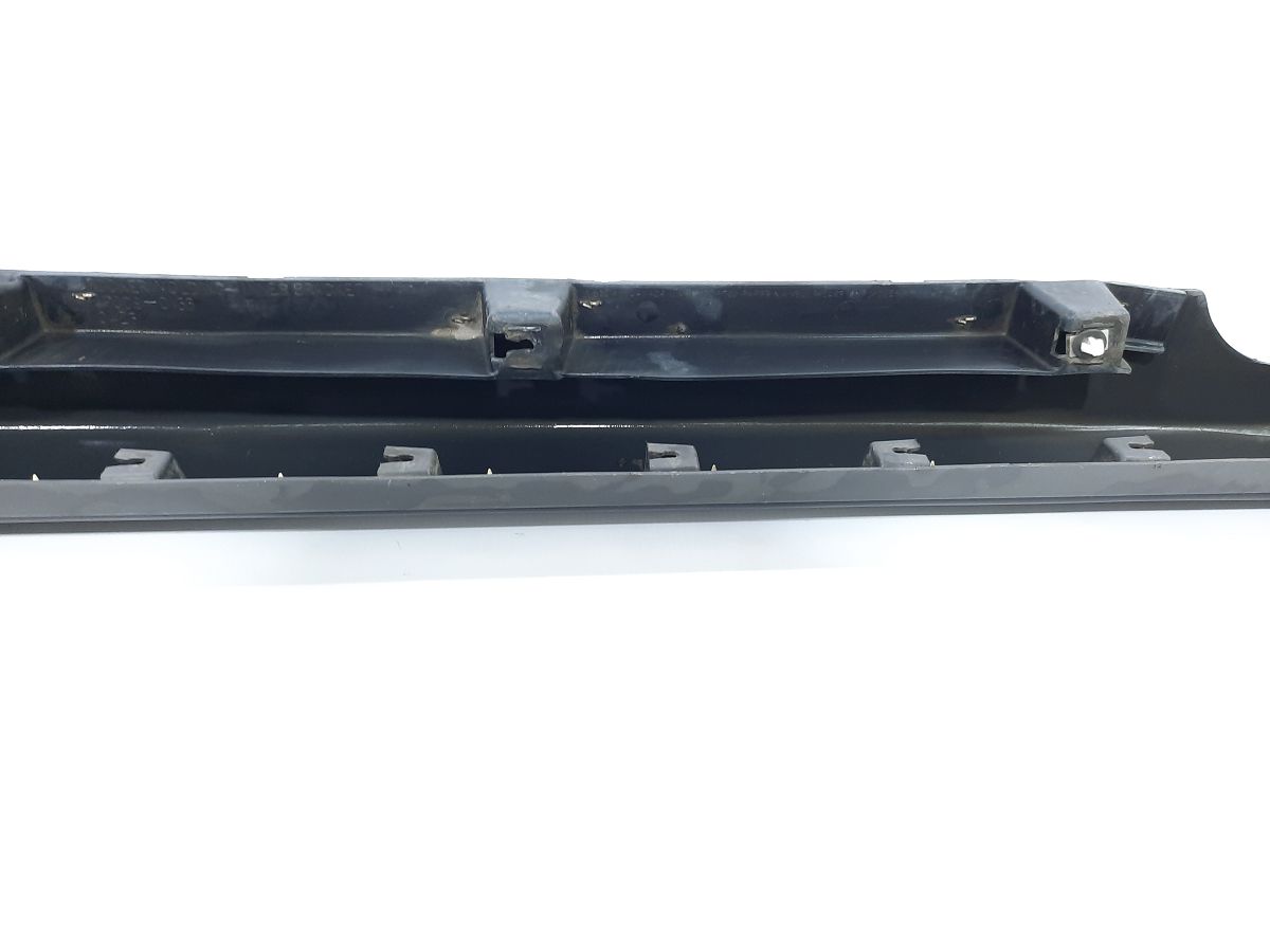 Volt Поріг правий (пластик) Chevrolet Volt 2011-2015 22810846 Chevrolet Volt 4