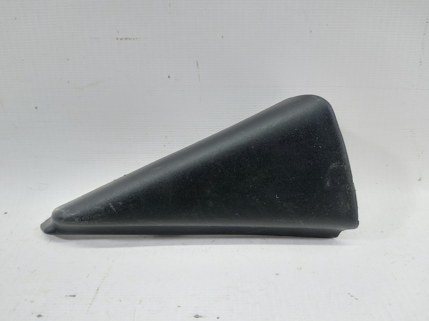 Dart. Уголок двери задней левой внутренний Dodge Dart 2013-2016 1TR43DX9AA Dodge Dart Dart. Уголок двери задней левой внутренний Dodge Dart 2013-2016 1TR43DX9AA Dodge Dart