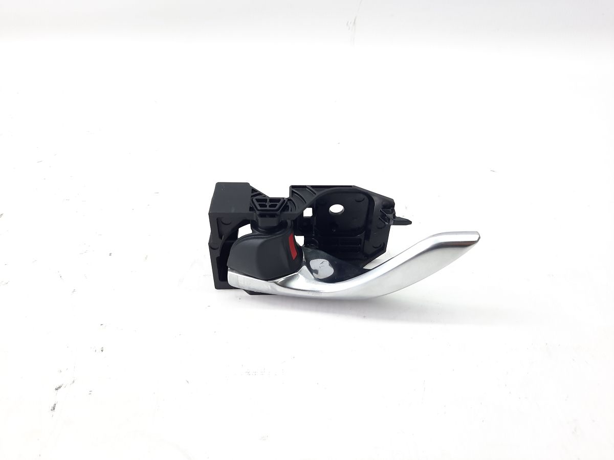 3. Ручка дверей задньої лівої внутрішня Mazda 3 2014-2016 BHN959330B Mazda 3
