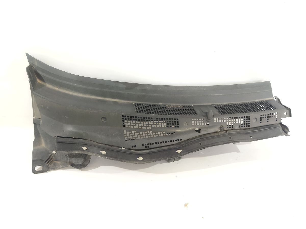 6. Решетка дворников (пластик) правая Mazda 6 2013-2017 GHP9507R0A Mazda 6