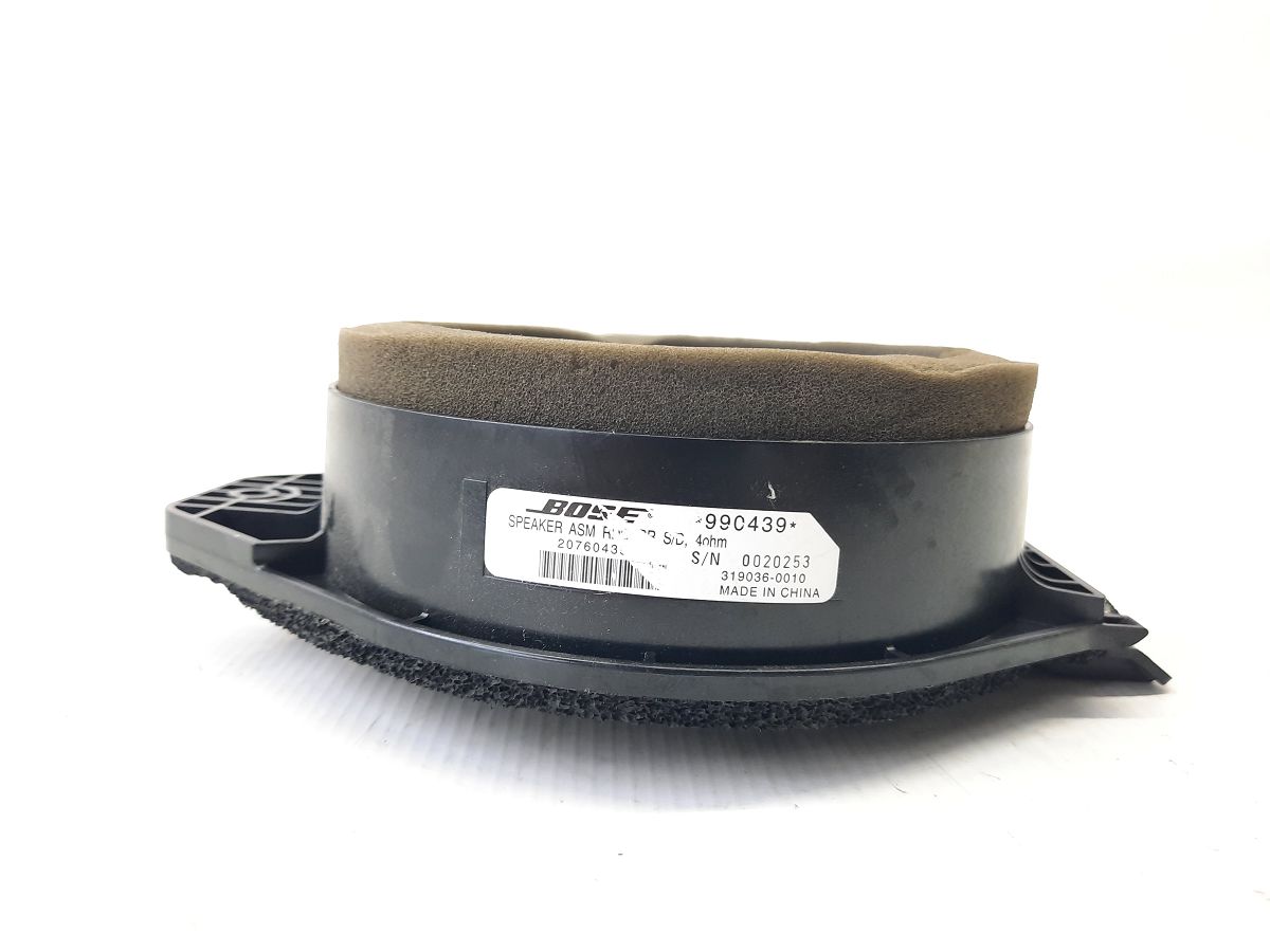 Volt. Динамик двери задней правой Chevrolet Volt 2011-2015 20760439 Chevrolet Volt