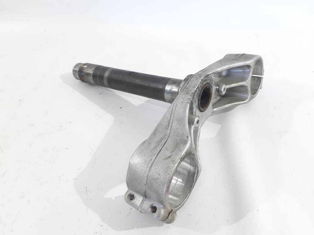 Gtr-1400 Траверса нижня Kawasaki GTR-1400 2008-2020 440370061 Kawasaki GTR-1400 3