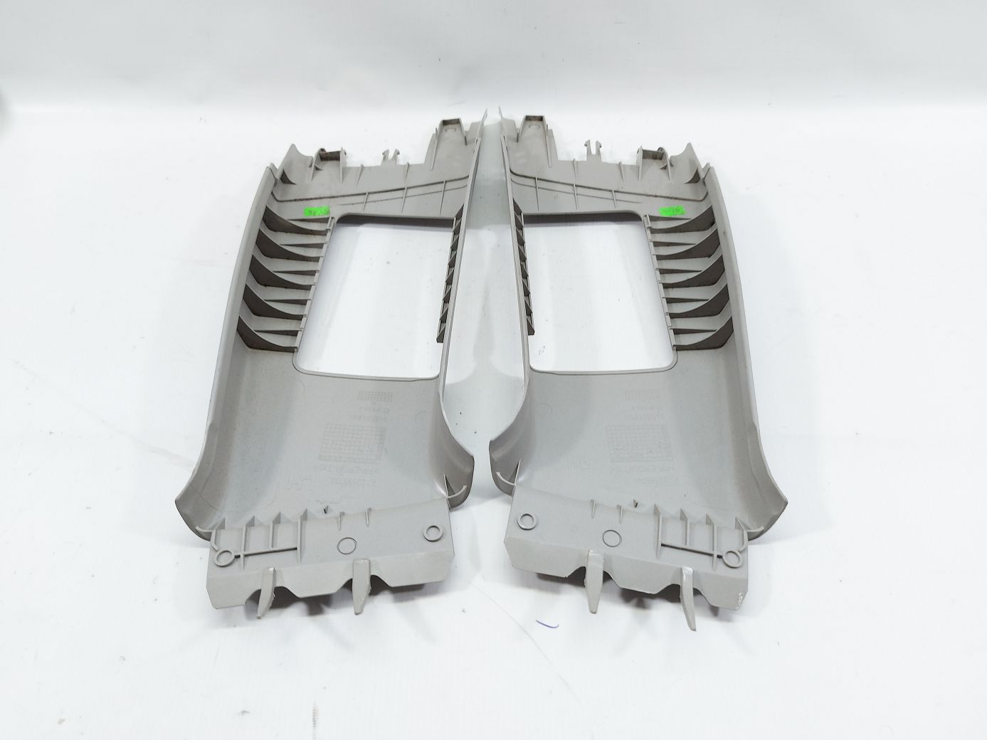 Regal Обшивка салону (стійки передньої, центральної, задньої) (к-кт) Buick Regal 2011-2017 22869413 Buick Regal 7