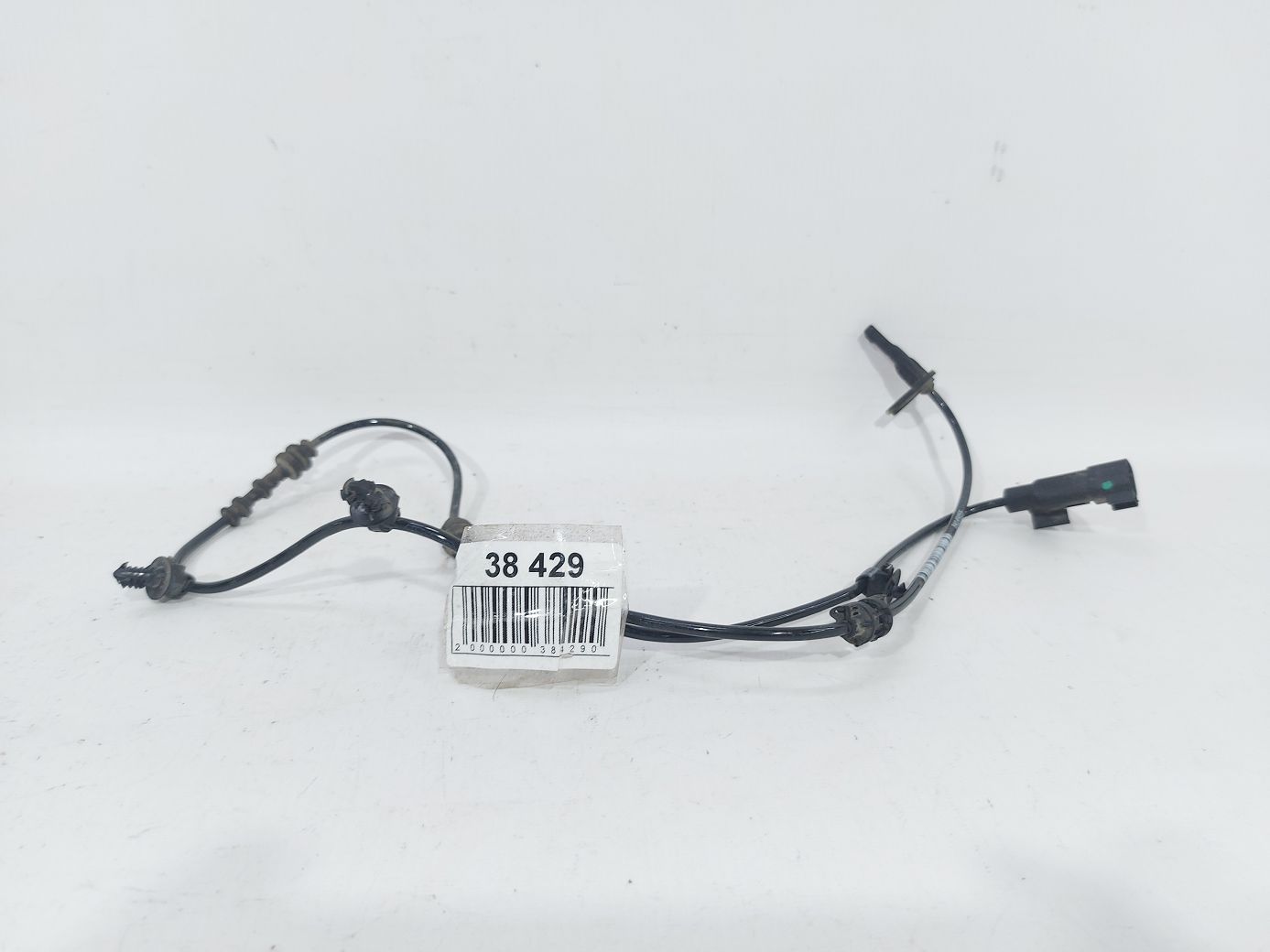Malibu Датчик ABS колеса переднього лівого/правого Chevrolet Malibu 2016-2021 84363657 Chevrolet Malibu 5 Malibu Датчик ABS колеса переднього лівого/правого Chevrolet Malibu 2016-2021 84363657 Chevrolet Malibu 5
