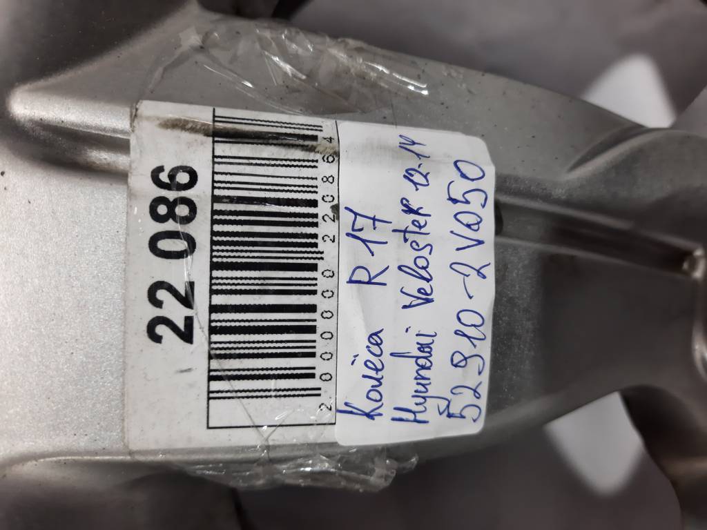 Veloster Колеса R17 Hyundai Veloster 2012-2014 529102V050 Hyundai Veloster 5