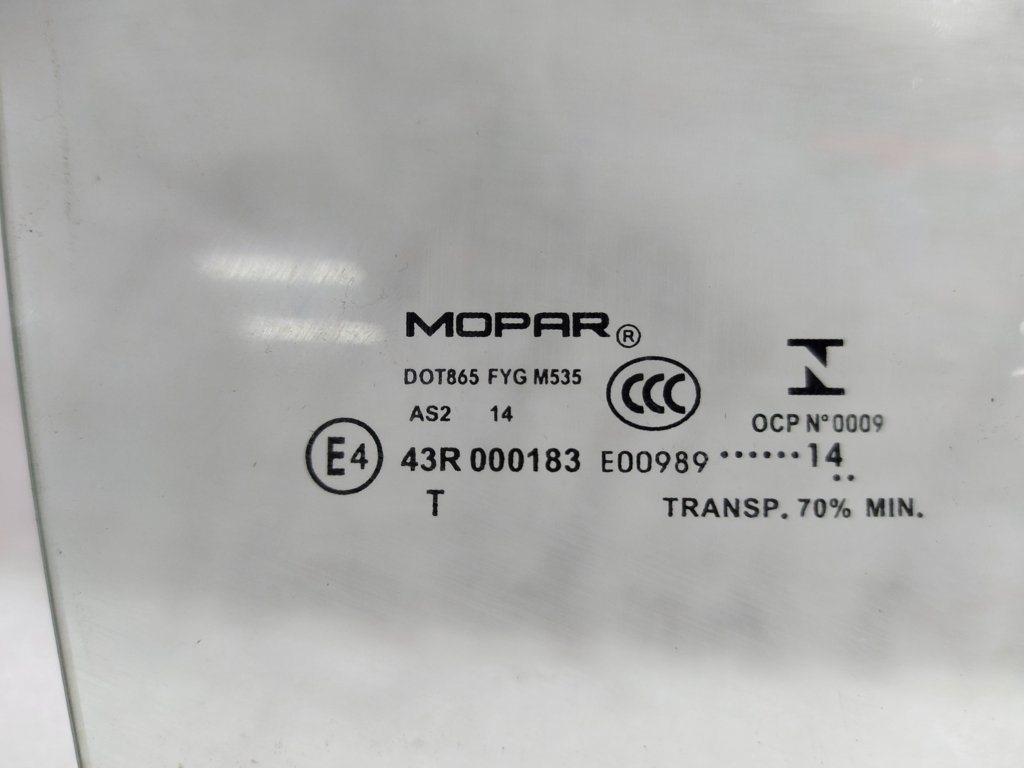 Compass Стекло двери передней правой Jeep Compass 2007-2017 5074816AE Jeep Compass 15