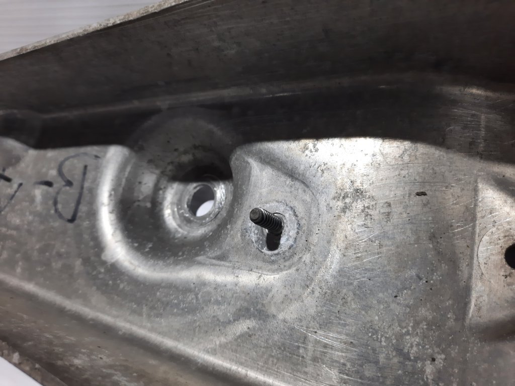 7 series Тяга реактивна права BMW 7 2012 33326775874 BMW 7 3