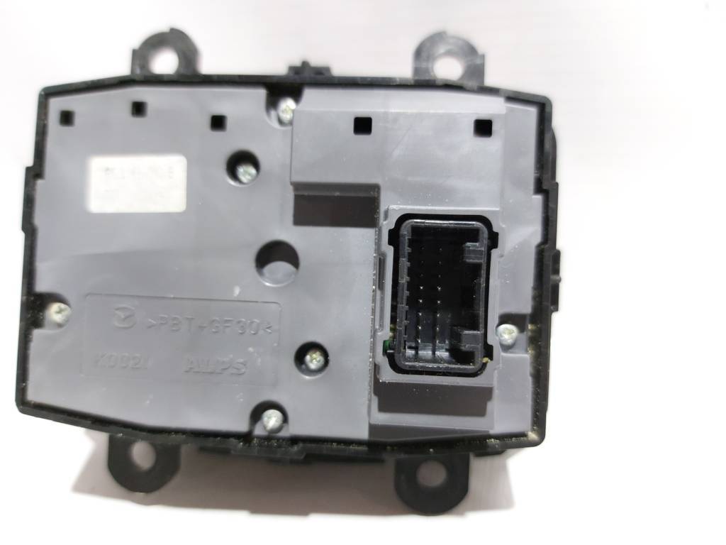 6 Кнопки керування аудіо Mazda 6 2014-2015 GKL1-66-CM0B Mazda 6 5