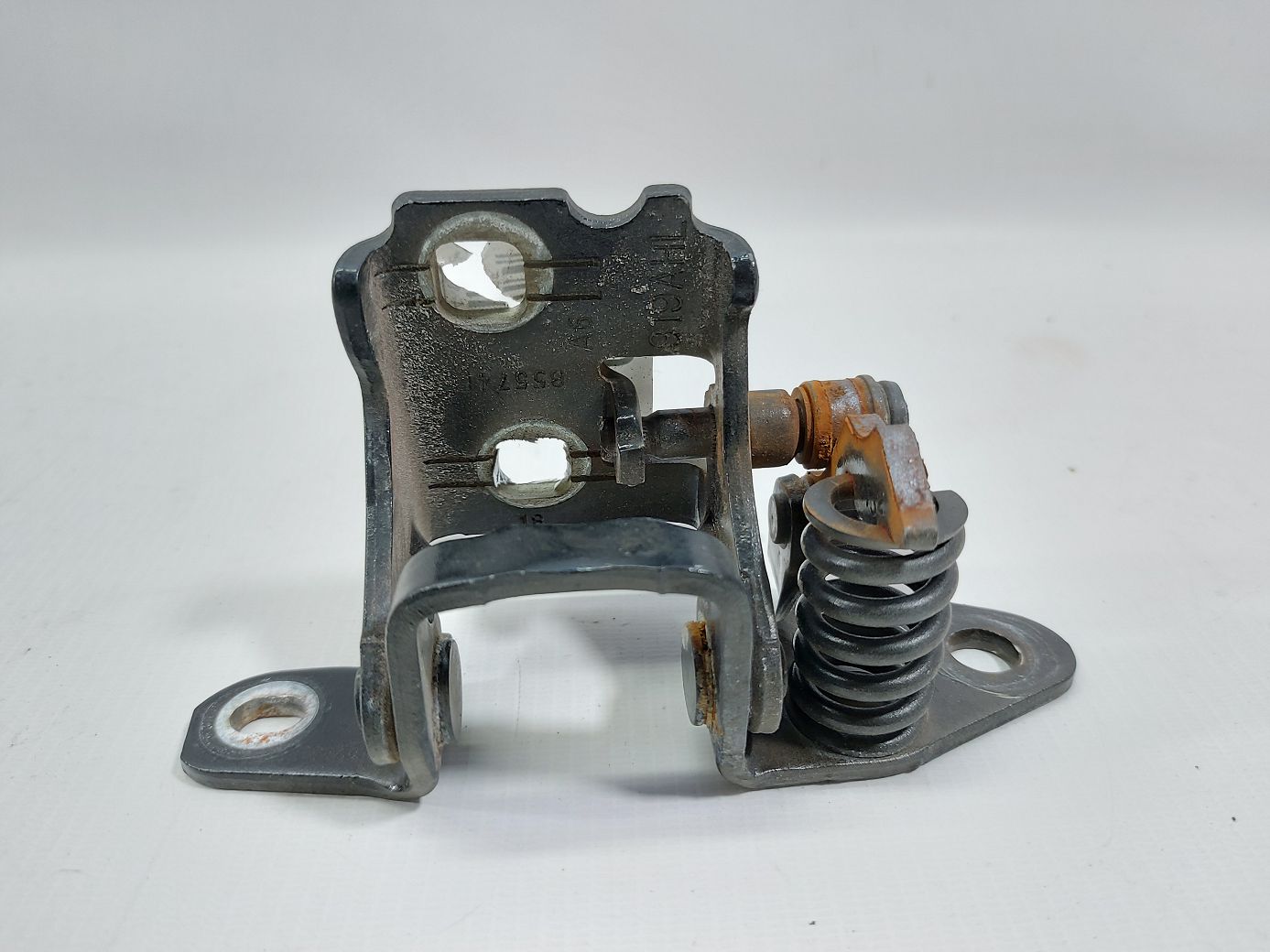 Avenger. Петля дверей передньої лівої нижня (широка) Dodge Avenger 2008-2014 55360919AK Dodge Avenger Avenger. Петля дверей передньої лівої нижня (широка) Dodge Avenger 2008-2014 55360919AK Dodge Avenger