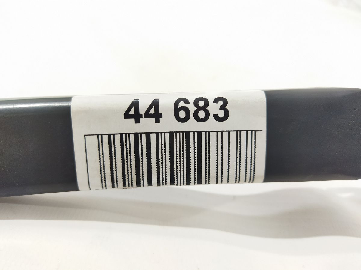 Fiesta Повідець двірника лівий Ford Fiesta 2011-2019 FE8Z17527A Ford Fiesta 5