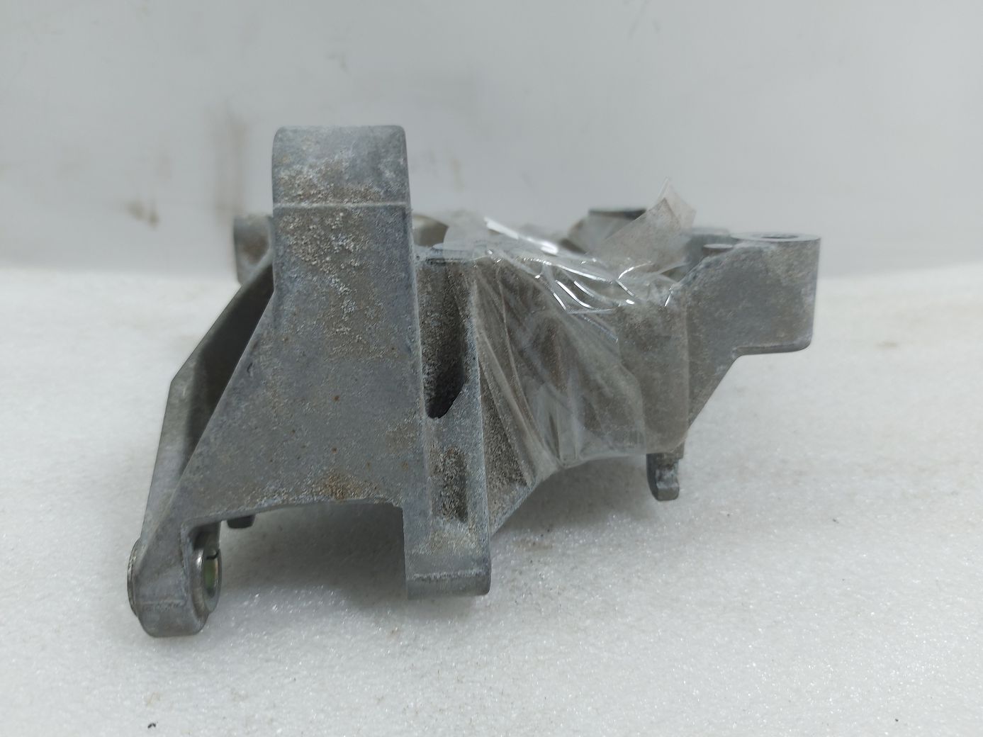 Rdx Кронштейн компрессора кондицтонера Acura RDX 2016-2018 389305G0A00 Acura RDX 3 Rdx Кронштейн компрессора кондицтонера Acura RDX 2016-2018 389305G0A00 Acura RDX 3