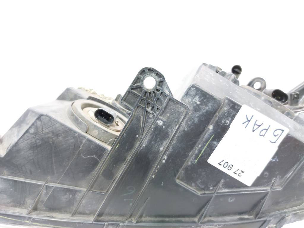 Товари з дефектами Фара передня права (дефект) Dodge Journey 2009-2020 5116288AD Dodge Journey 10