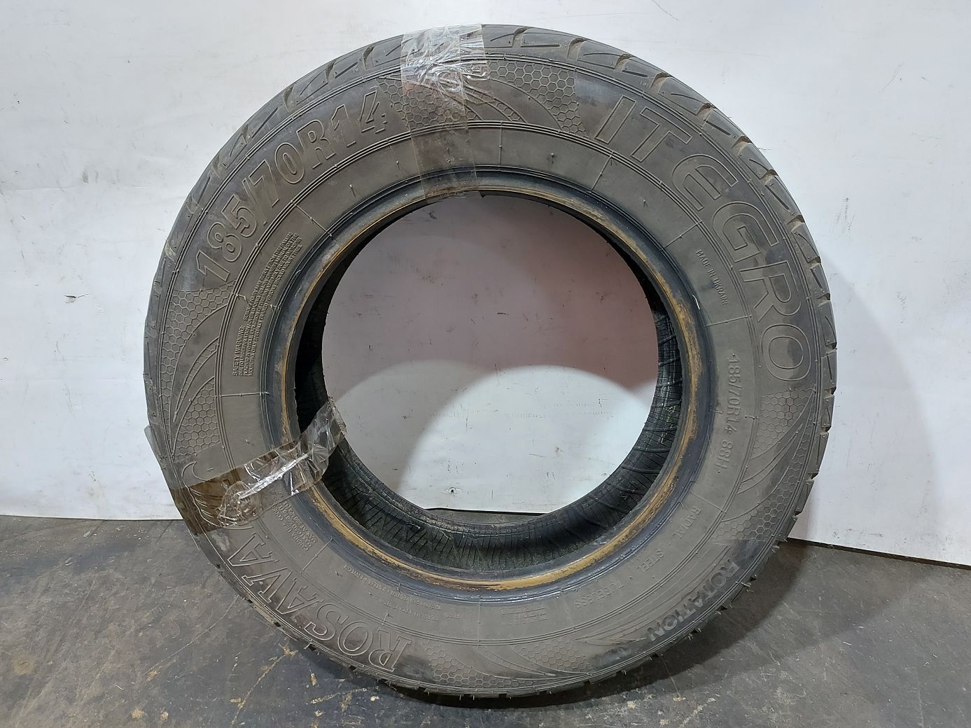  Резина Rosava Itegro 185/70R14  ( L 300 ) 6