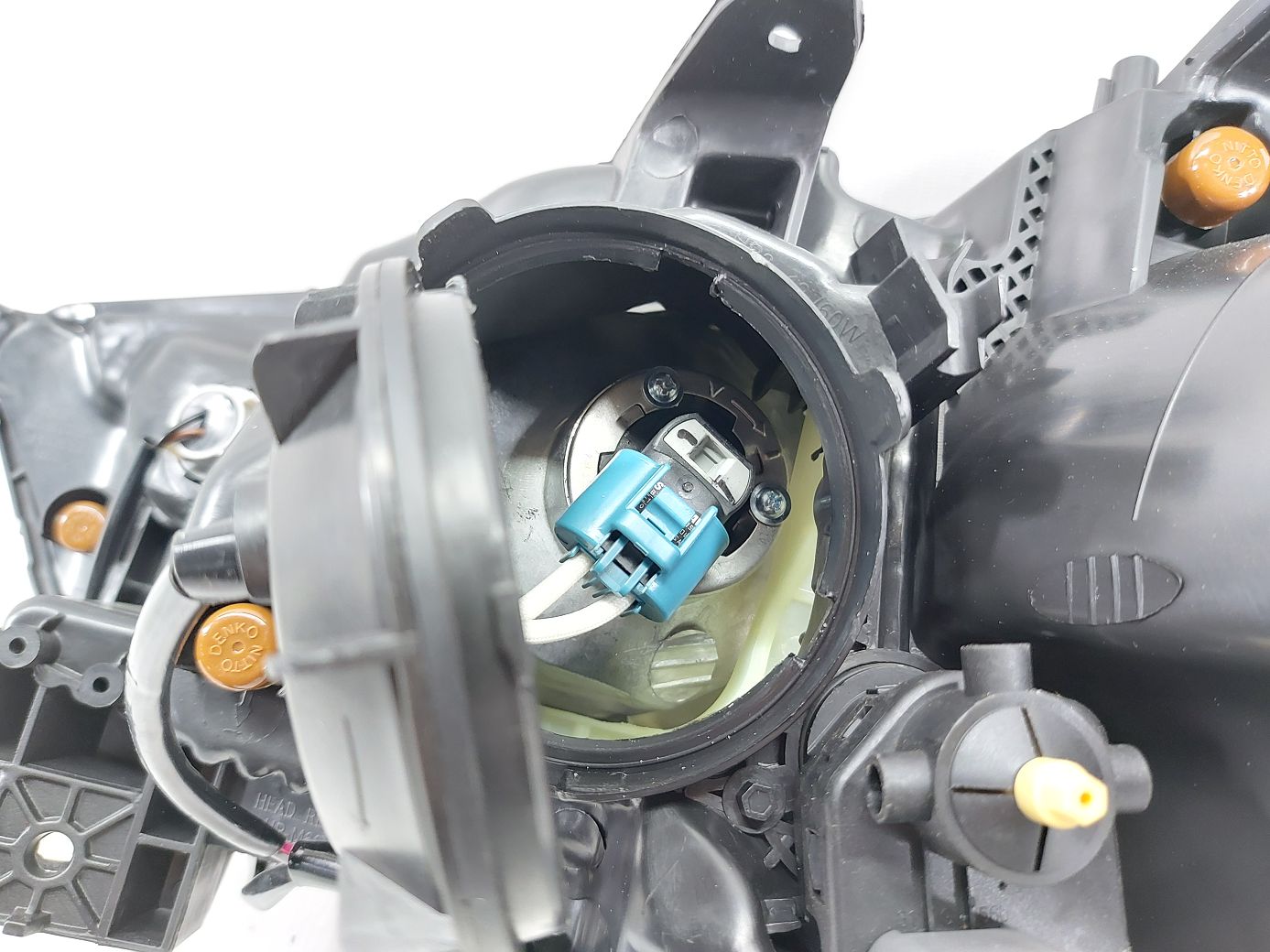 Фары головного света Фара передняя правая Mitsubishi ASX 2013-2018 8301B588 Mitsubishi ASX 5