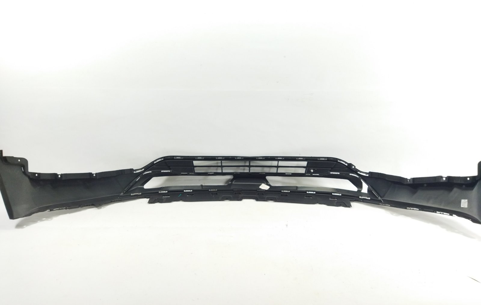 Передні бампери Передній бампер нижній Chevrolet Trax 2017-2020 42546382 Chevrolet Trax 2