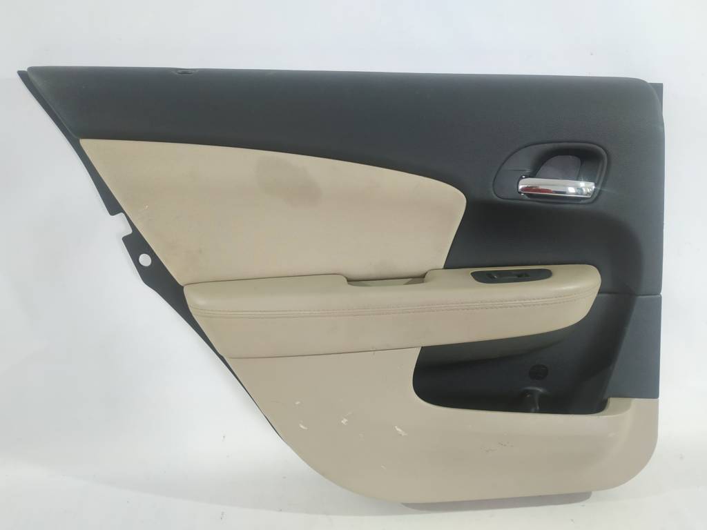 200. Карта-панель внутрішні двері задньої лівої Chrysler 200 2011-2014 1VW891L1AA Chrysler 200