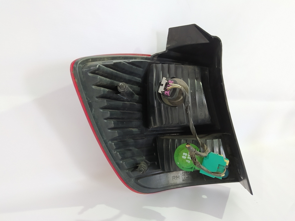 Journey Фонарь задний правый(трещина) Dodge Journey 2009-2010 68185888AA Dodge Journey 12