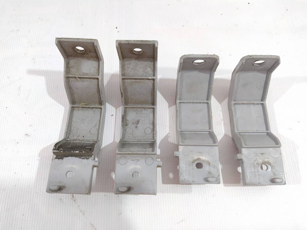 Accent Кріплення підсилювача бампера заднього ліве/праве Hyundai Accent 2012-2017 866351R210 Hyundai Accent 2