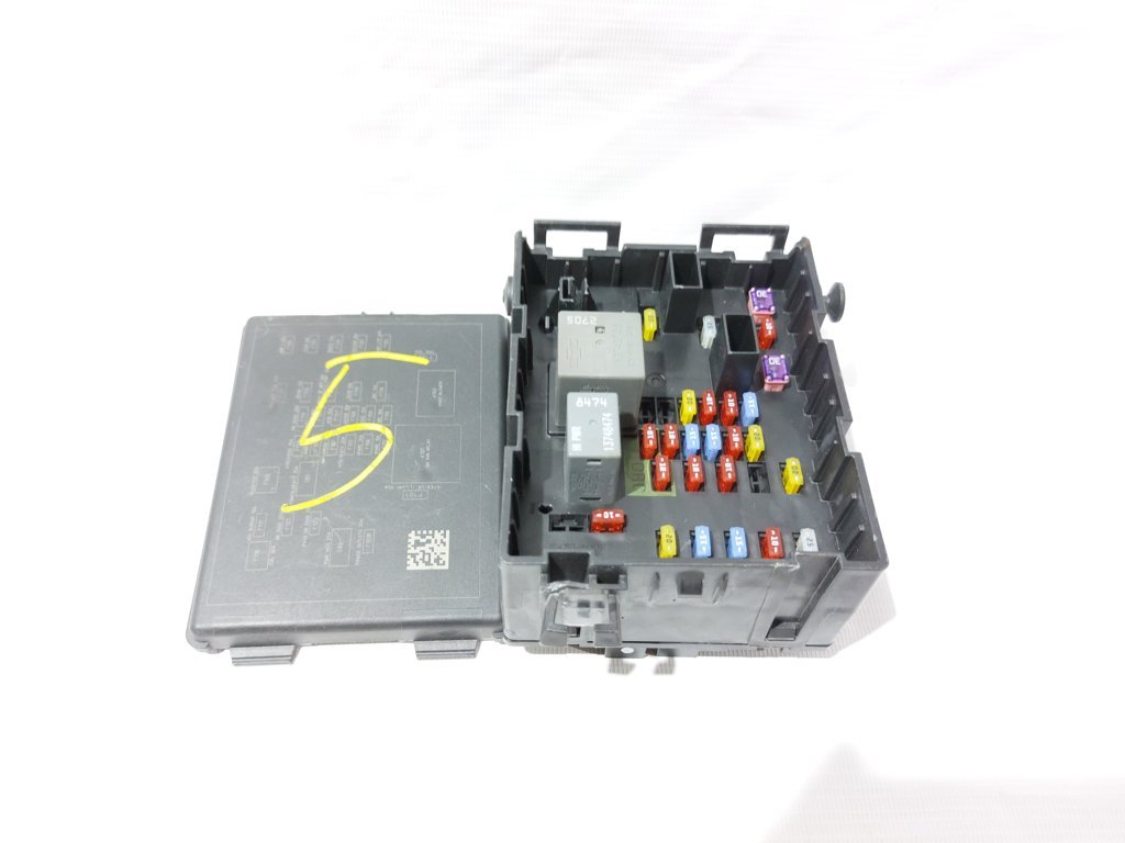 Journey Блок запобіжників Dodge Journey 2012-2018 68068355AH Dodge Journey 12 Journey Блок запобіжників Dodge Journey 2012-2018 68068355AH Dodge Journey 12