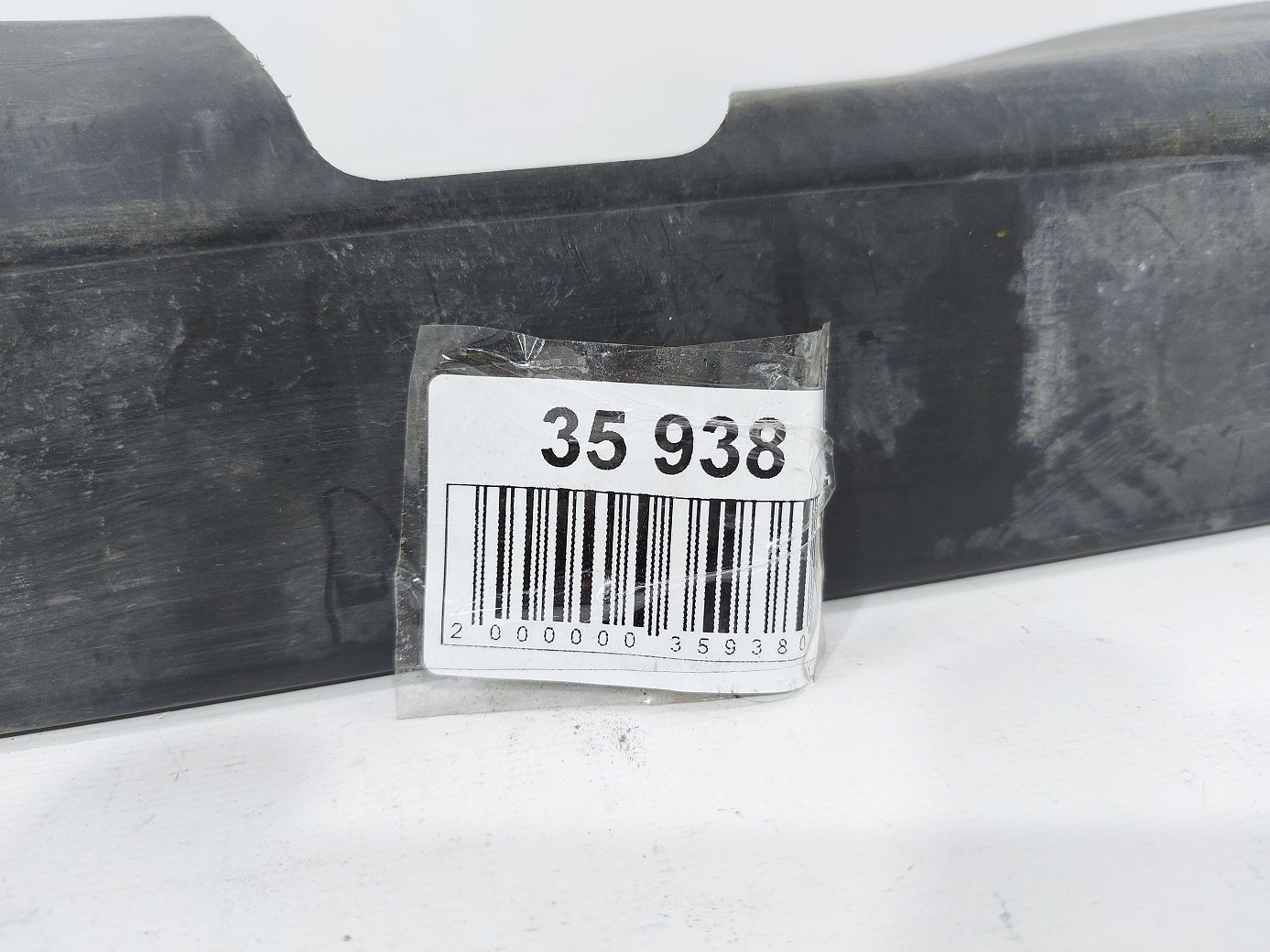 Dart Пильовик радіатора нижній Dodge Dart 2013-2019 68381779AA Dodge Dart 8