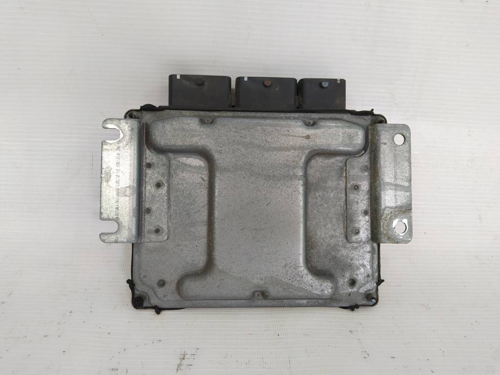 Altima Блок управления двигателем ECM Nissan Altima 2015-2016 237033SA0A Nissan Altima 3