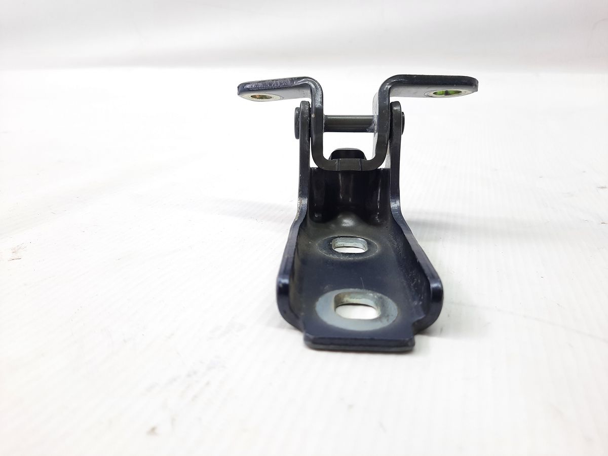 Cruze Петля двери передней правой верхняя Chevrolet Cruze 2005-2021 13501711 Chevrolet Cruze 5