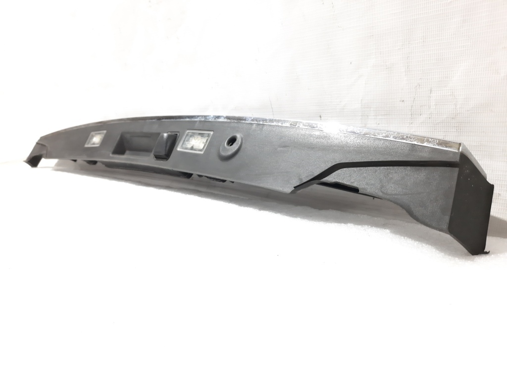 7 series Накладка крышки багажника BMW 7 2012 51137200035 BMW 7 3
