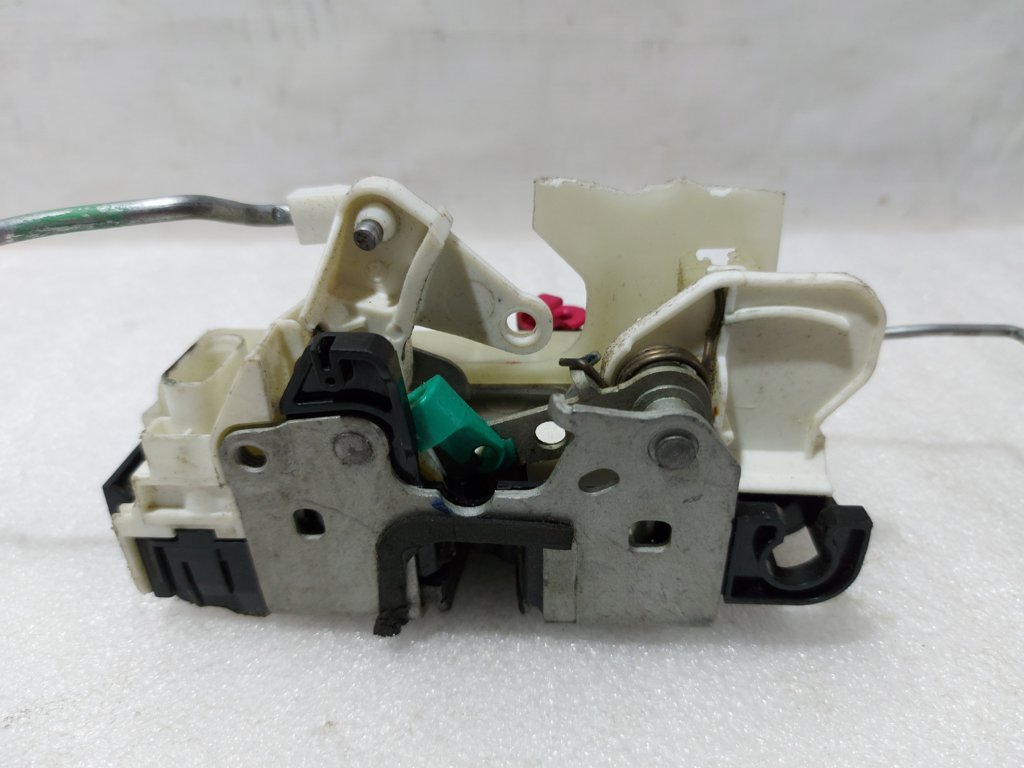 Patriot Замок двери передней левой Jeep Patriot 2010-2017 4589647AE Jeep Patriot 4