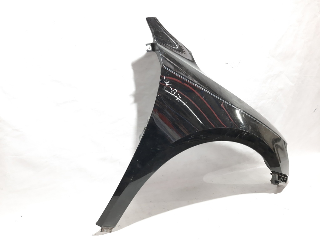 Passat s. Крыло переднее правое (Тайвань) Volkswagen Passat S 2012-2015 561821022 Volkswagen Passat S