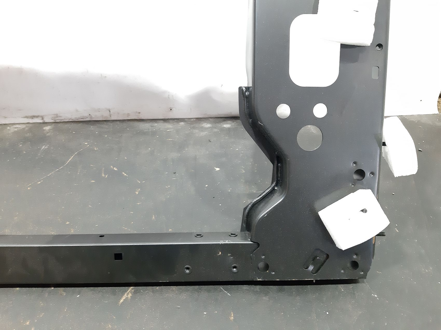  Передняя панель (телевизор) Jeep Cherokee `14-18 Jeep Cherokee 7