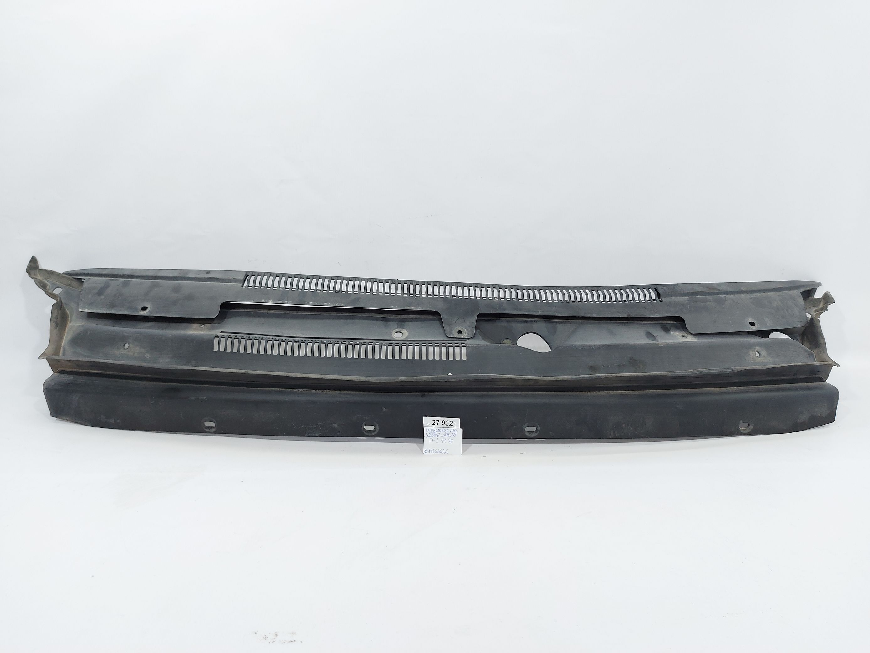 Journey. Воздуховод пoд лобовое стекло Dodge Journey 2011-2020 5116266AG Dodge Journey