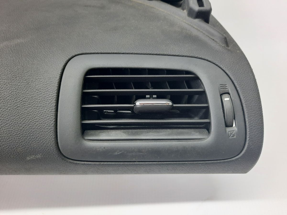 Volt Торпеда Chevrolet Volt 2013-2015 22893802 Chevrolet Volt 11