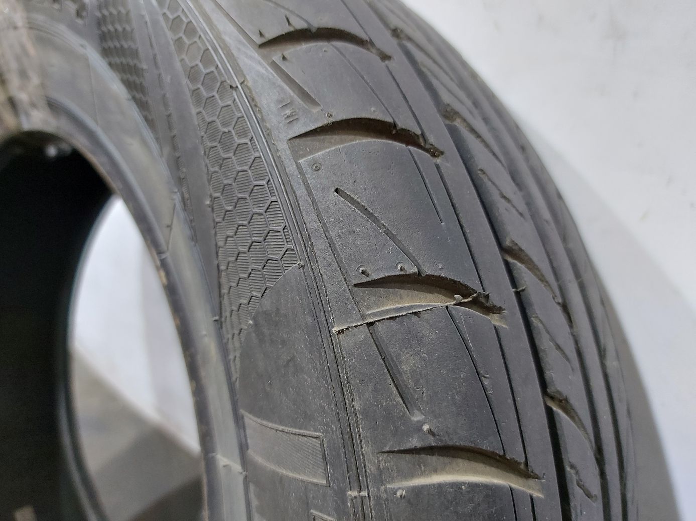  Резина Rosava Itegro 185/70R14  ( L 300 ) 3