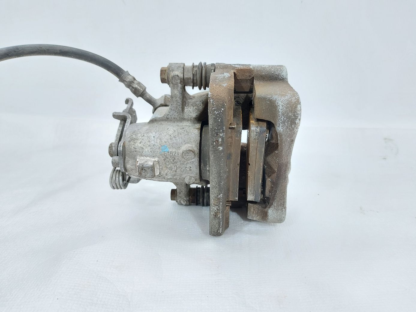 Malibu Суппорт тормозной задний правый Chevrolet Malibu 2013-2016 13580999 Chevrolet Malibu 6