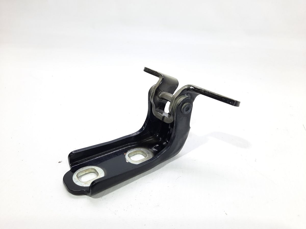 Ats Петля двери задней левой нижняя Cadillac ATS 2013-2018 13501715 Cadillac ATS 6