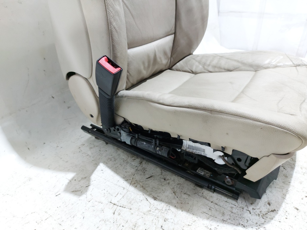 5 series Сиденье переднее левое BMW 5 series 2009-2016 52109160684 BMW 5 series 5