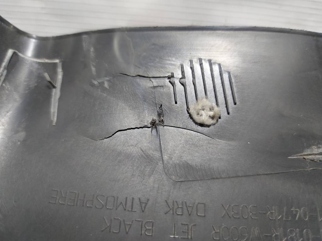 Cruze Обшивка порога переднего права Chevrolet Cruze 2016-2019 84243029 Chevrolet Cruze 8