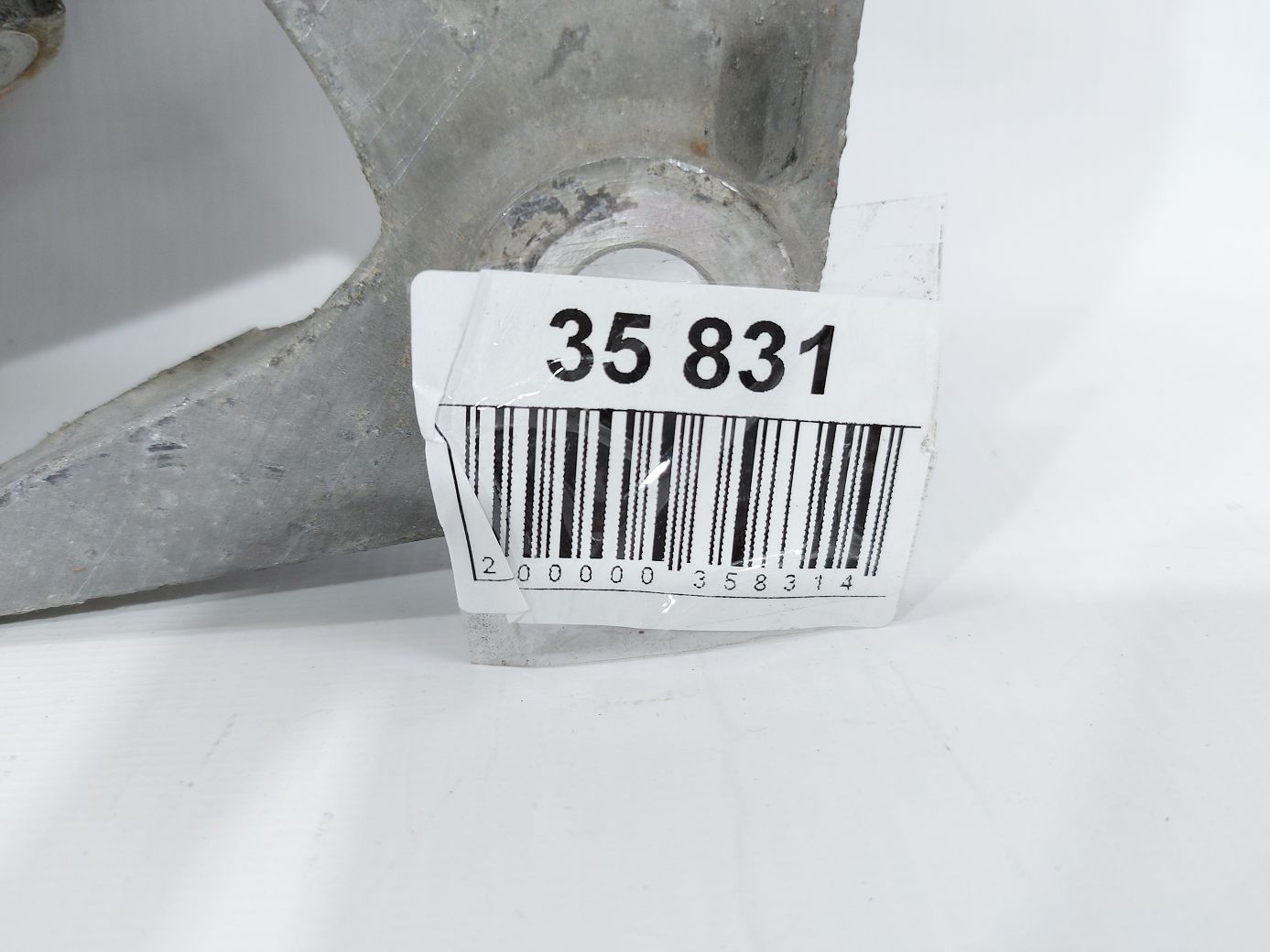 Dart Підрамник підвіски задньої Dodge Dart 2013-2019 68080591AF Dodge Dart 30