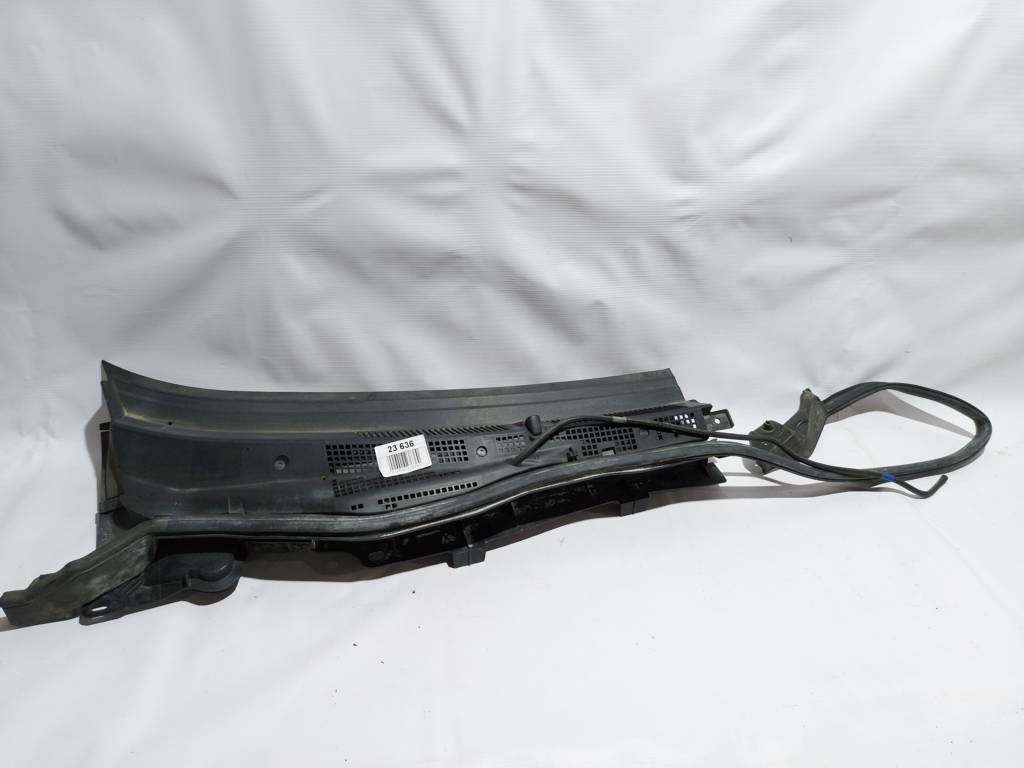 6. Повітропровід під лобове скло правий Mazda 6 2014-2018 GHP9507R0A Mazda 6