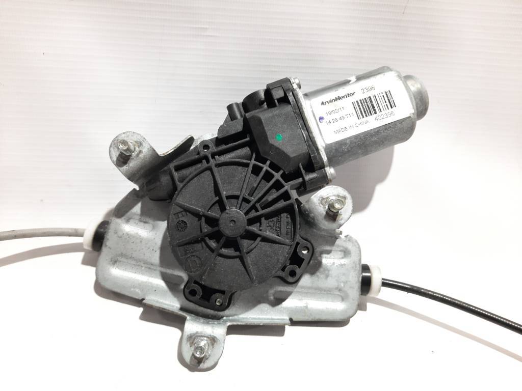 Accent hatchback Склопідйомник дверей задньої лівої Hyundai Accent Hatchback 2012-2017 834011R110 Hyundai Accent Hatchback 11