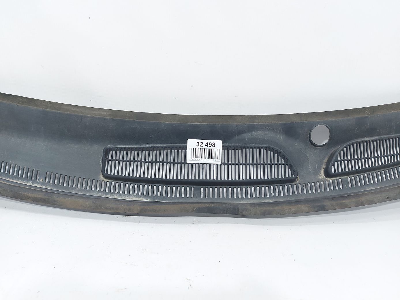 Fiesta sedan Повітропровід під лобове скло Ford Fiesta sedan 2011-2019 AE8Z54018A16A Ford Fiesta sedan 4