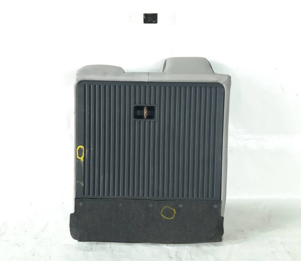 Camry Спинка сидения заднего правая Toyota Camry 2017 7107706E61C3 Toyota Camry 5