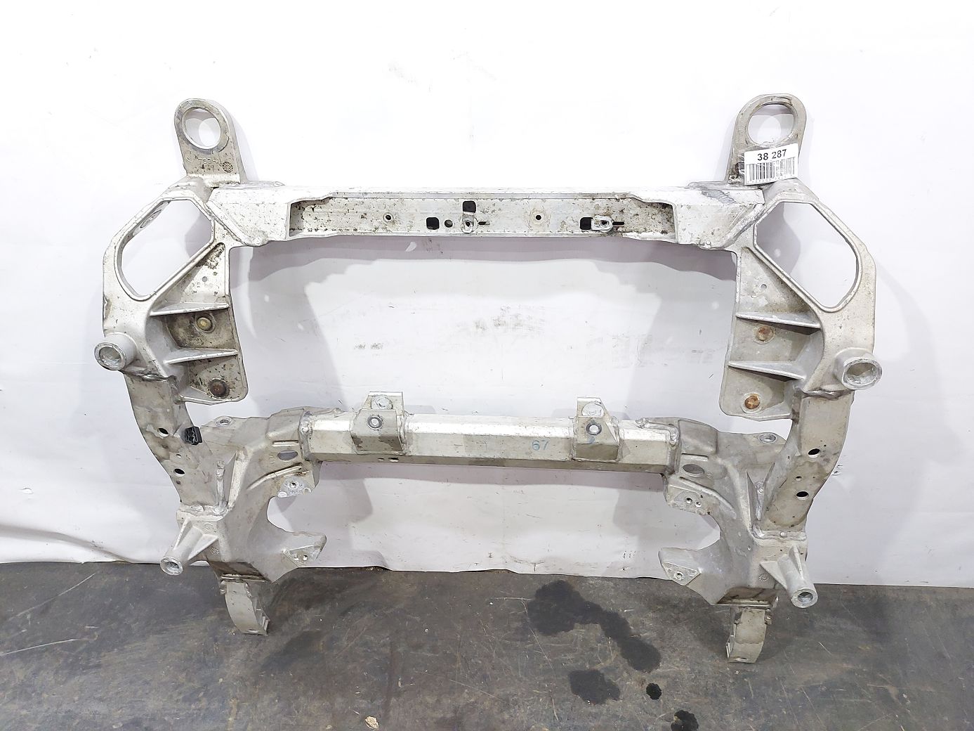 Ats. Підрамник передній Cadillac ATS 2013-2014 22930309 Cadillac ATS
