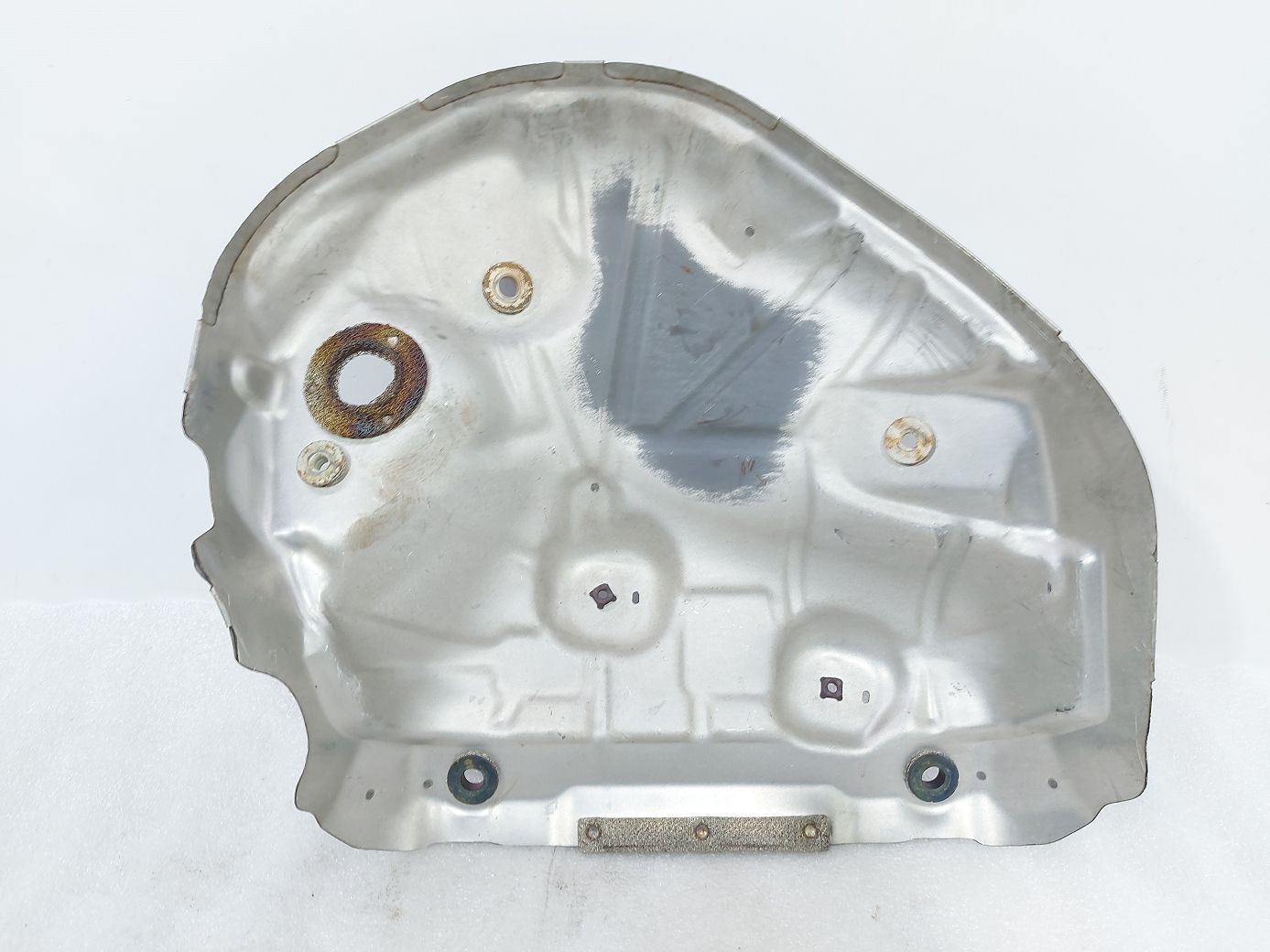 3 Тепловий екран випускного колектора Mazda 3 2014-2018 PEB413390 Mazda 3 5