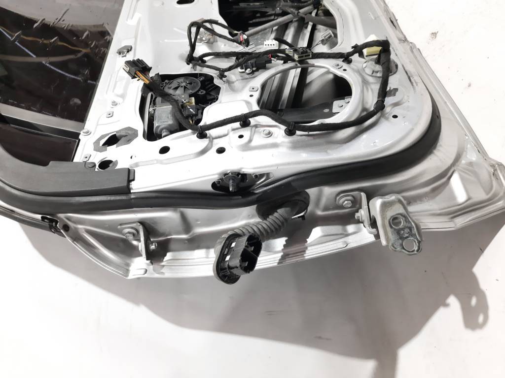 Fusion hybrid Дверь передняя правая Ford Fusion Hybrid 2013-2020 DS7Z5420124A Ford Fusion Hybrid 5