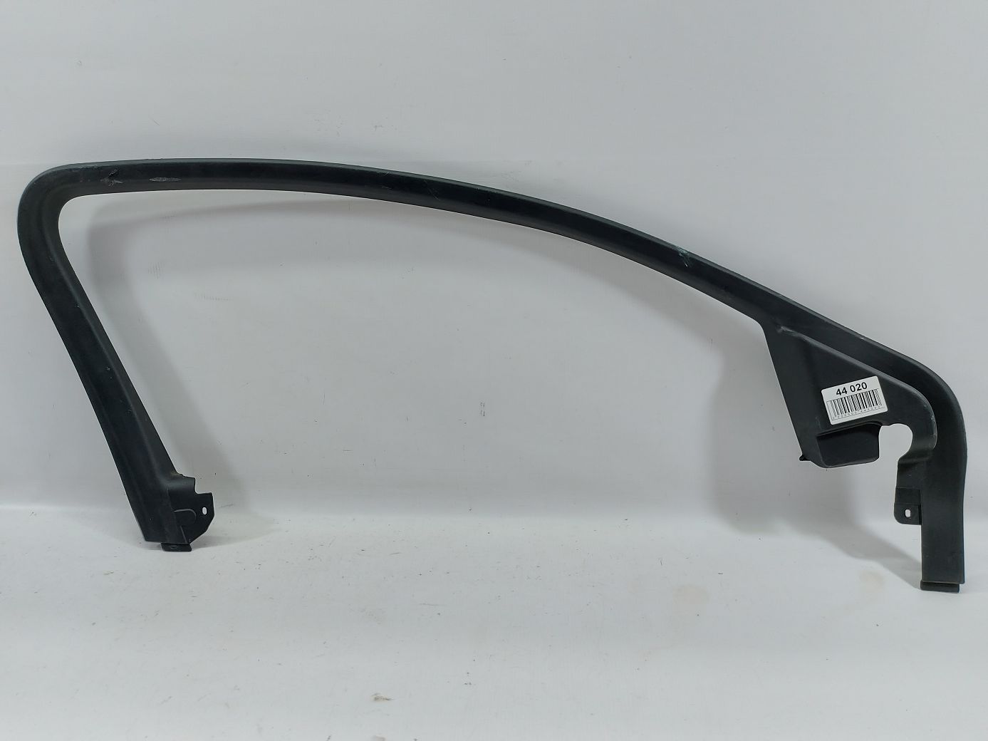 200. Накладка арки двери передней левой Chrysler 200 2015-2017 1YE88DX9AB Chrysler 200